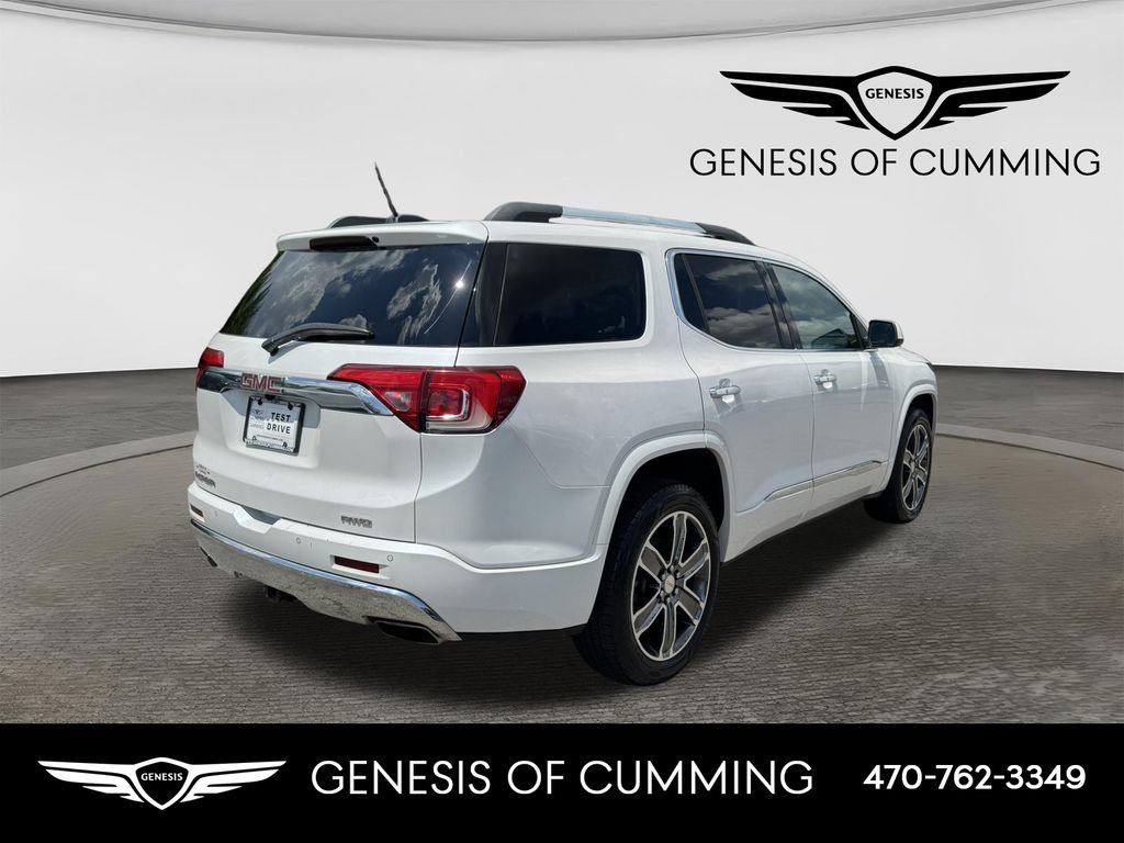 Used 2017 GMC Acadia Denali w/ Technology Package AWD/4WD image 7