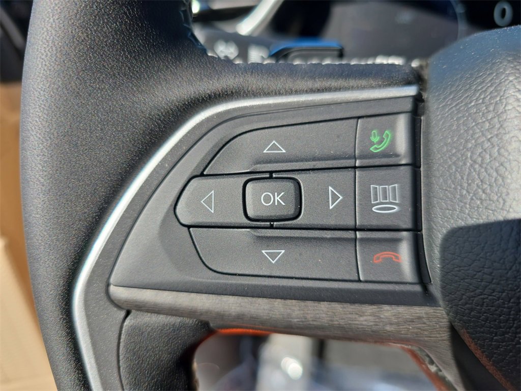 New 2025 Jeep Grand Cherokee Limited w/ Luxury Tech Group II image 18