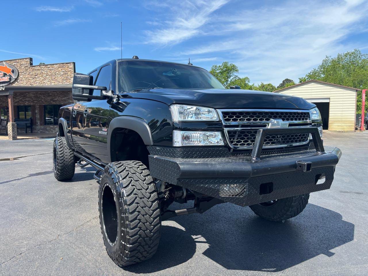 Used 2004 Chevrolet Silverado 2500 LT AWD/4WD image 3