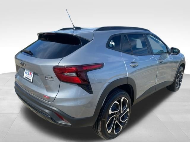 New 2026 Chevrolet Trax RS w/ Driver Confidence Package FWD image 5