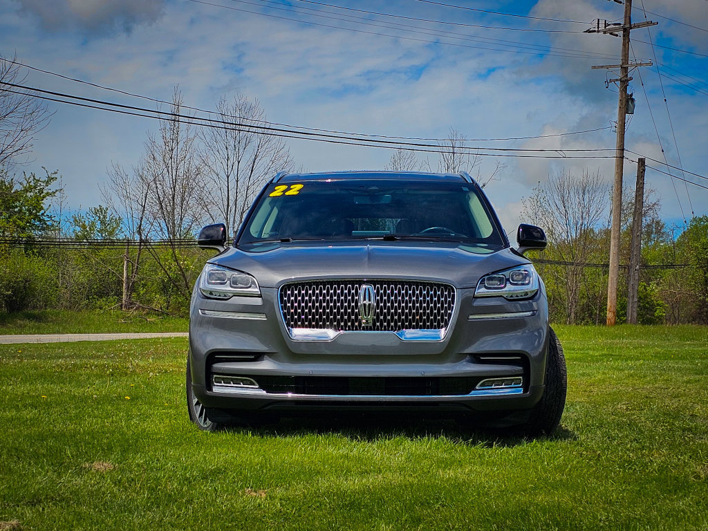 Used 2022 Lincoln Aviator Reserve w/ Equipment Group 201A AWD/4WD image 9