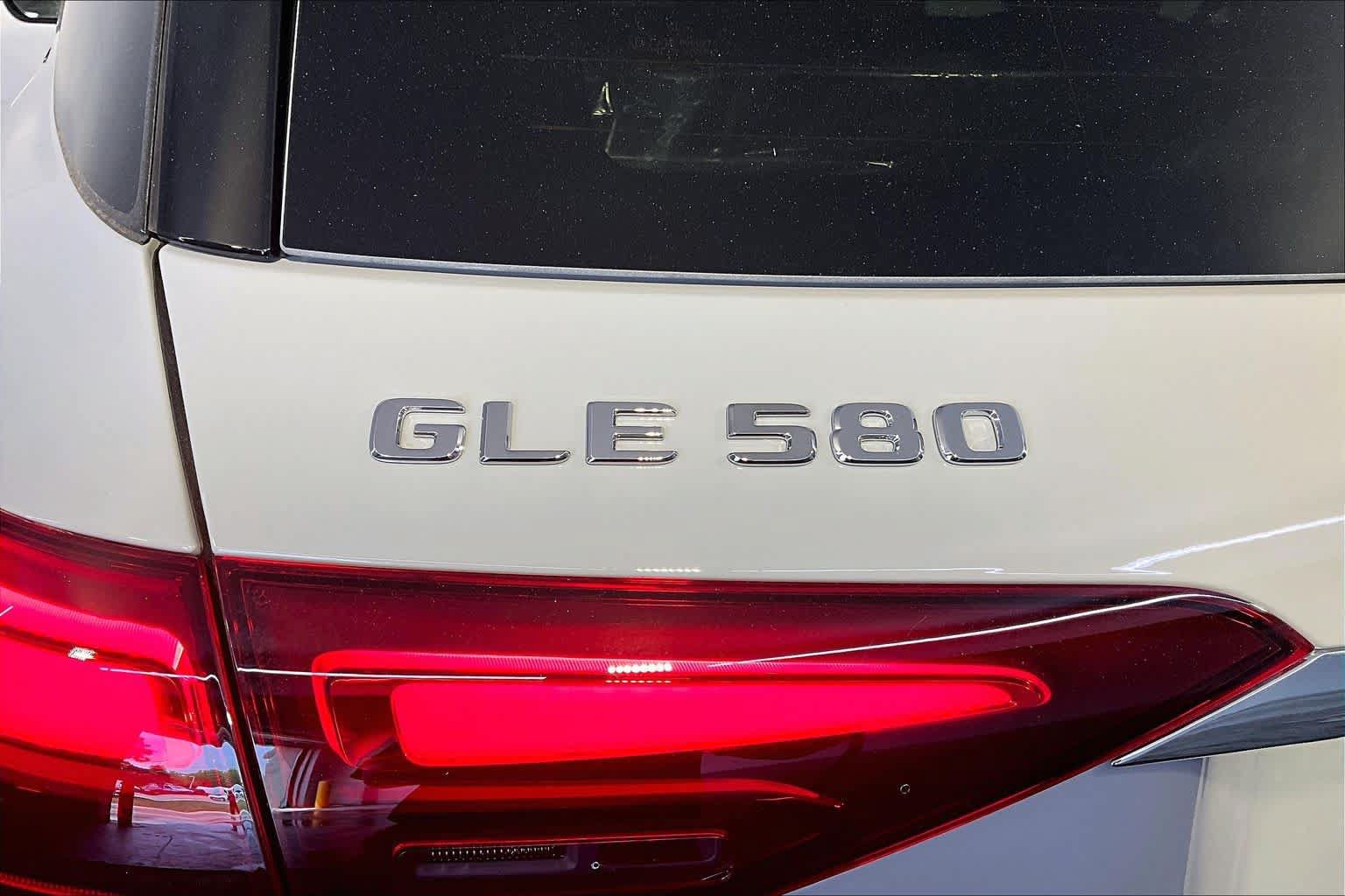 New 2026 Mercedes-Benz GLE 580 4MATIC image 6
