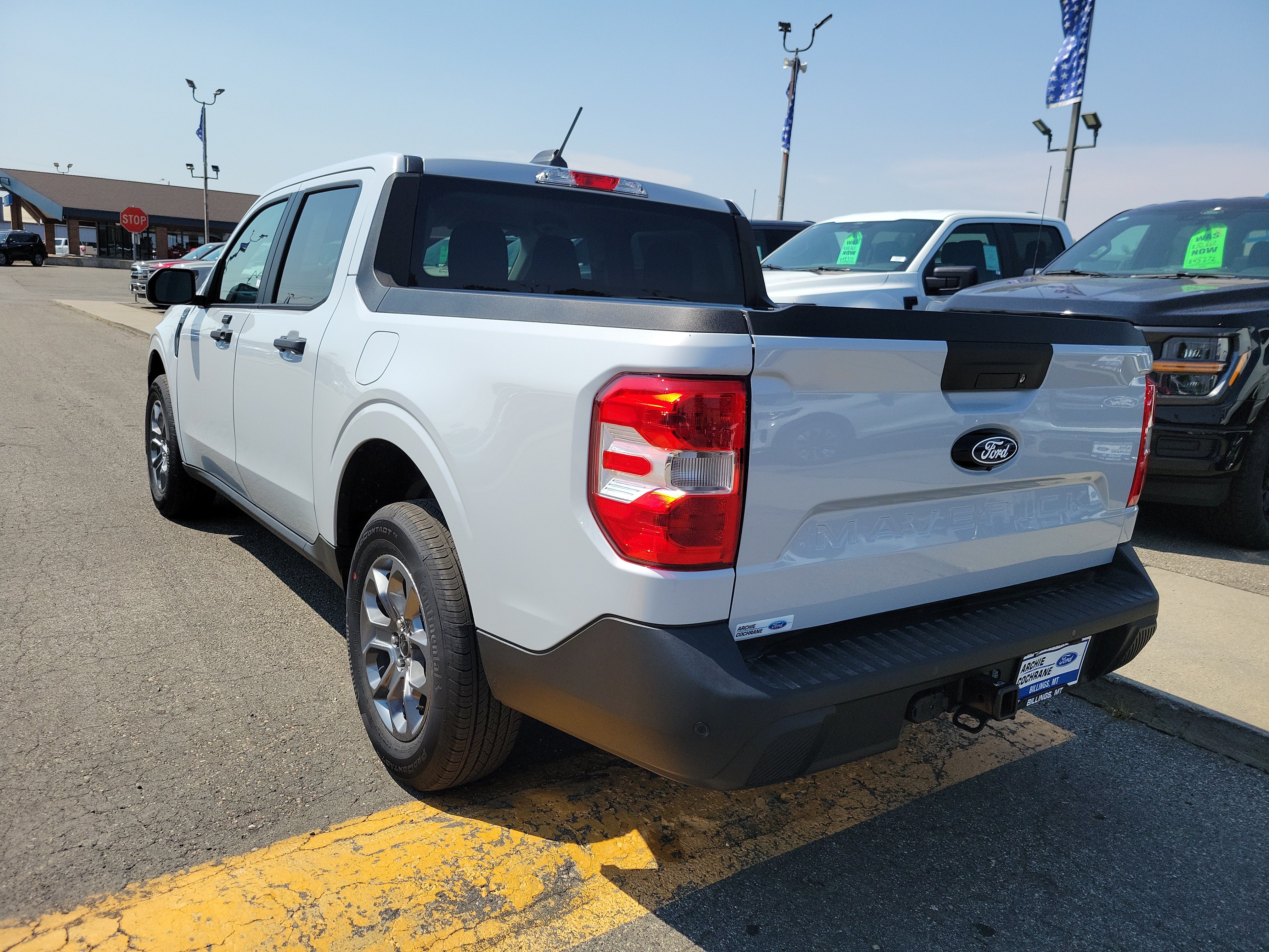 New 2026 Ford Maverick XLT w/ Equipment Group 301A AWD/4WD image 3