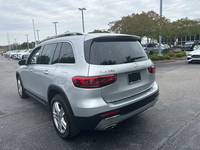Certified 2021 Mercedes-Benz GLB 250 w/ Premium Package image 4