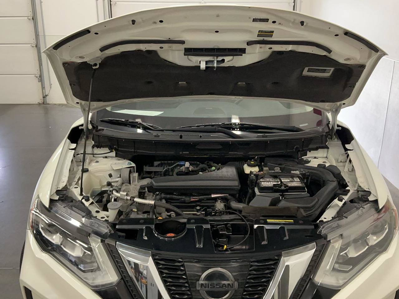 Used 2017 Nissan Rogue SL w/ SL Premium Package AWD/4WD image 27