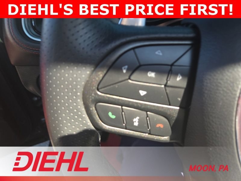 Used 2022 Dodge Challenger R/T Scat Pack RWD image 12