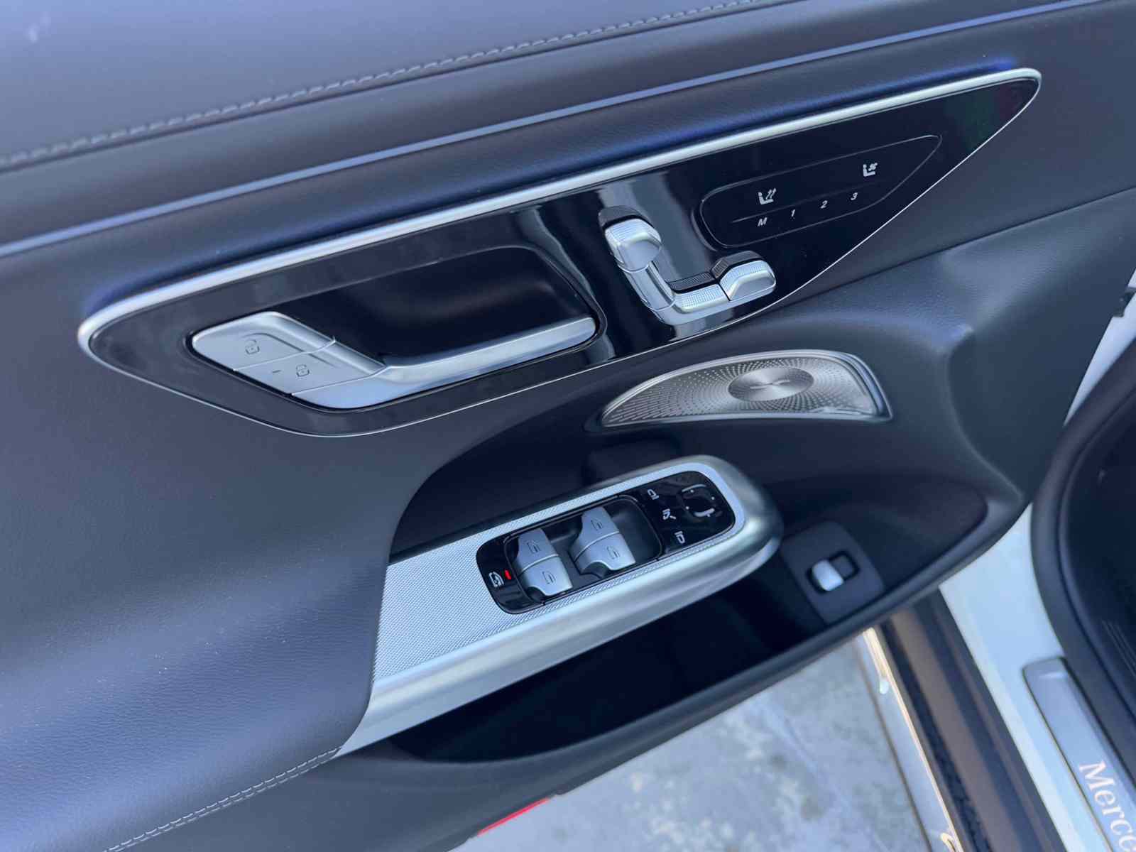 New 2025 Mercedes-Benz E 450 4MATIC All-Terrain Wagon image 16