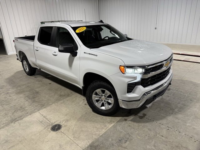 Used 2025 Chevrolet Silverado 1500 LT image 34