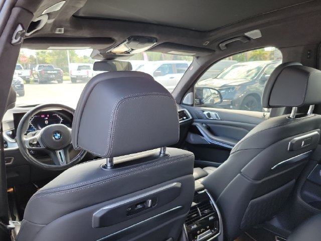 Used 2024 BMW X7 M60i w/ Executive Package AWD/4WD image 13