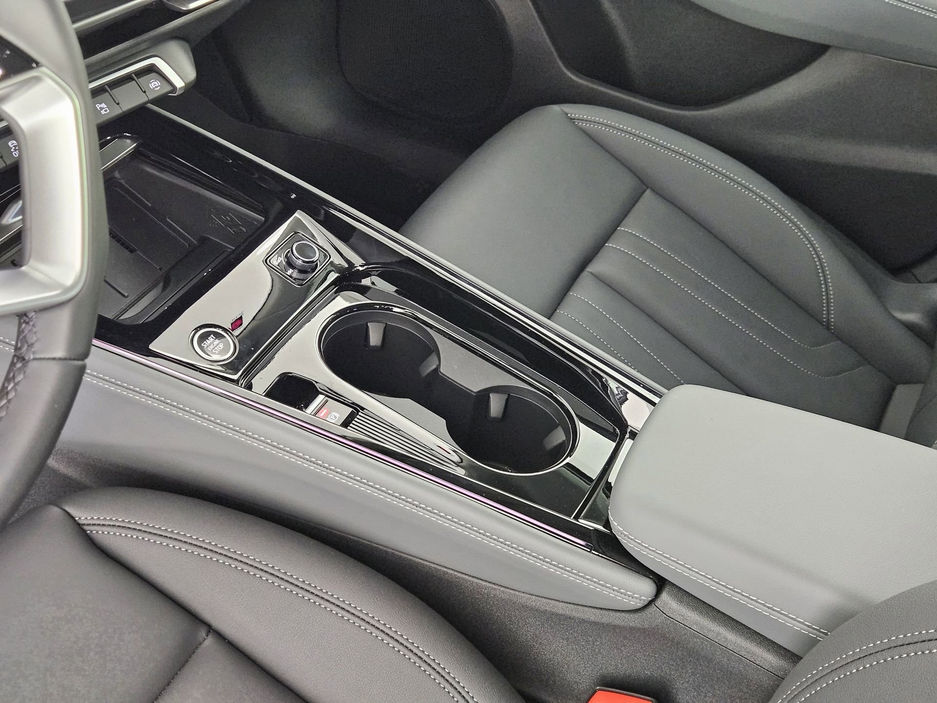 New 2026 Audi Q3 quattro 2.0T AWD/4WD image 28