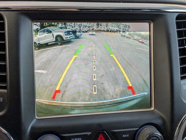 Used 2015 Jeep Grand Cherokee Overland image 9