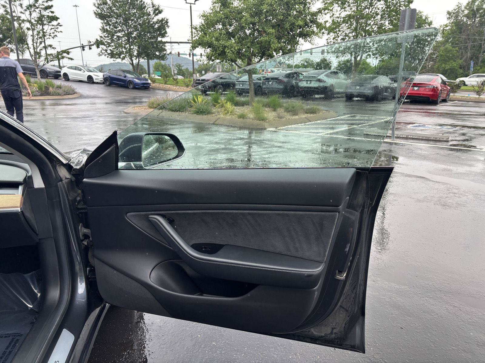 Used 2019 Tesla Model 3 Long Range AWD/4WD image 14