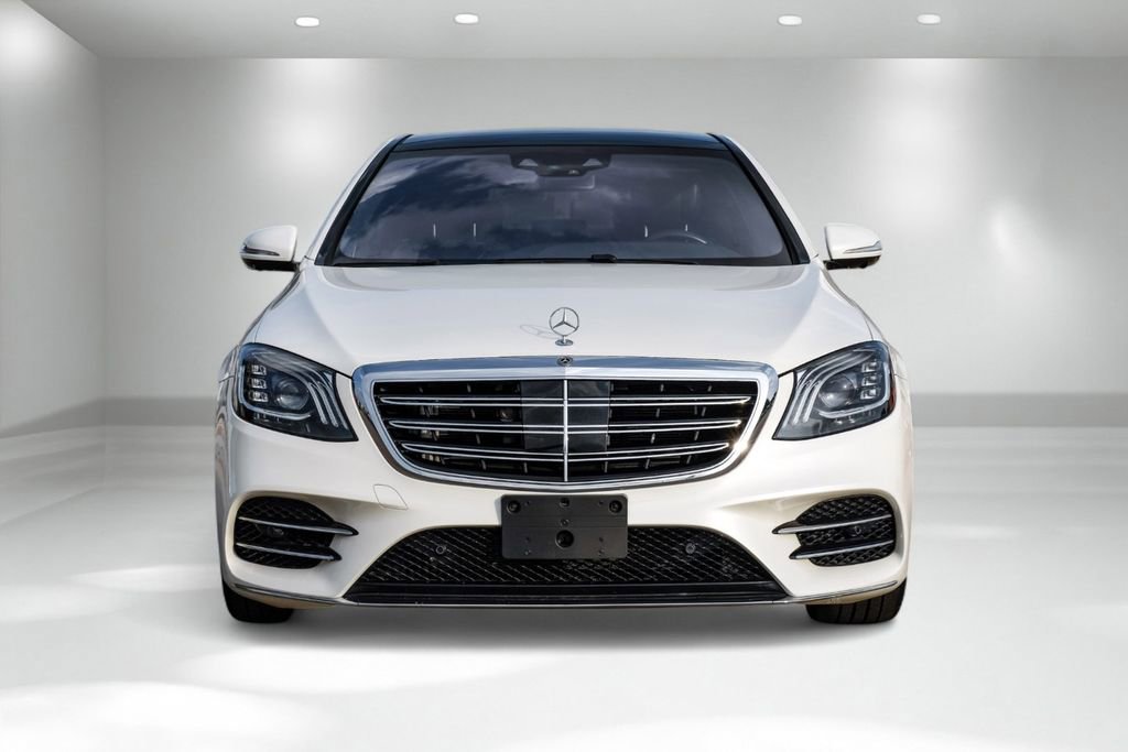 Used 2019 Mercedes-Benz S 560e w/ AMG Line Exterior image 8