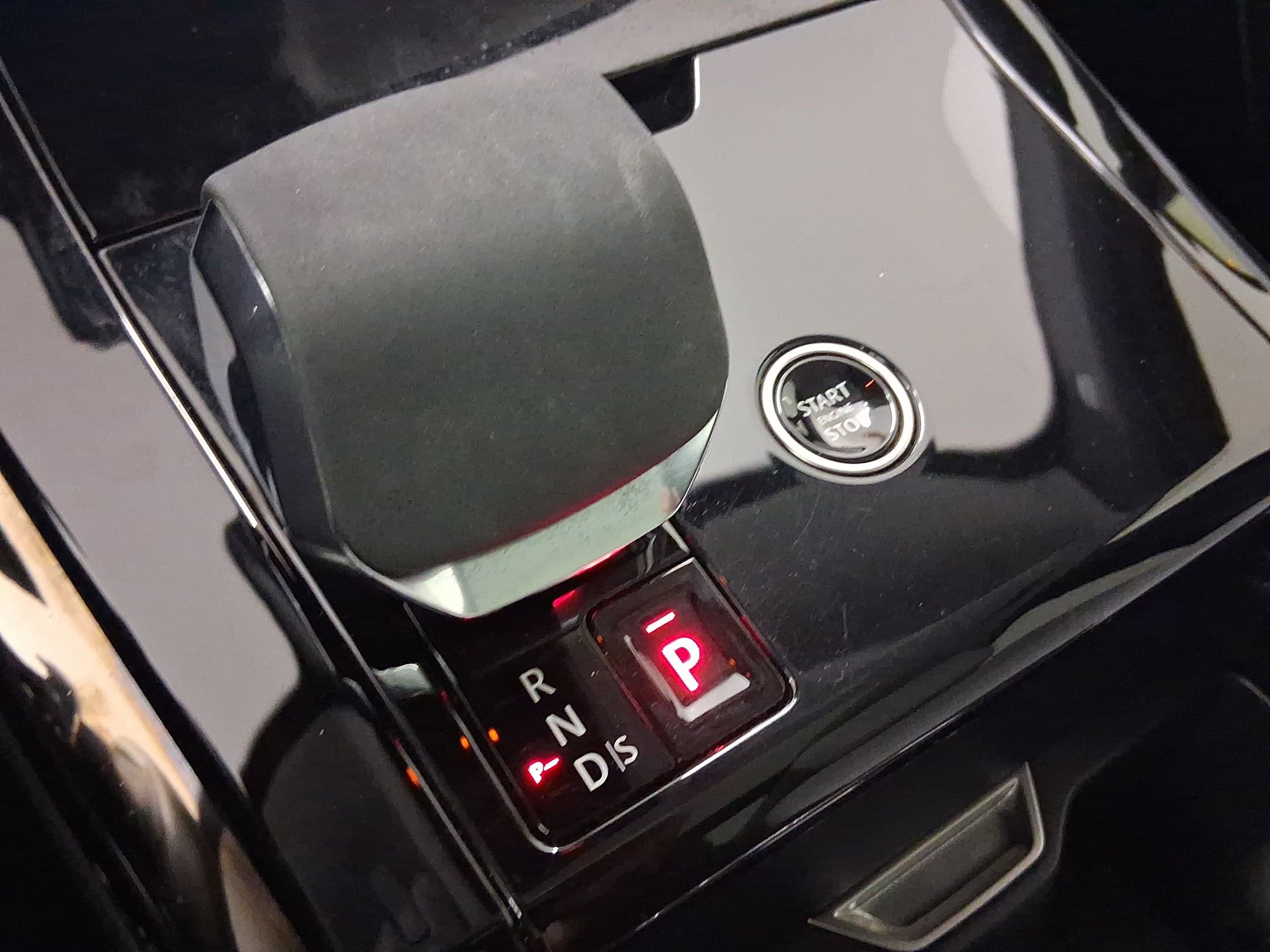 Used 2024 Land Rover Range Rover Sport Dynamic SE image 27