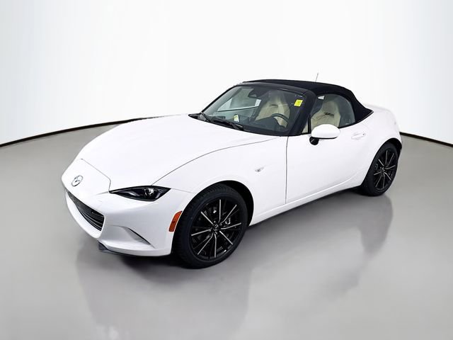 New 2025 MAZDA MX-5 Miata Grand Touring image 3