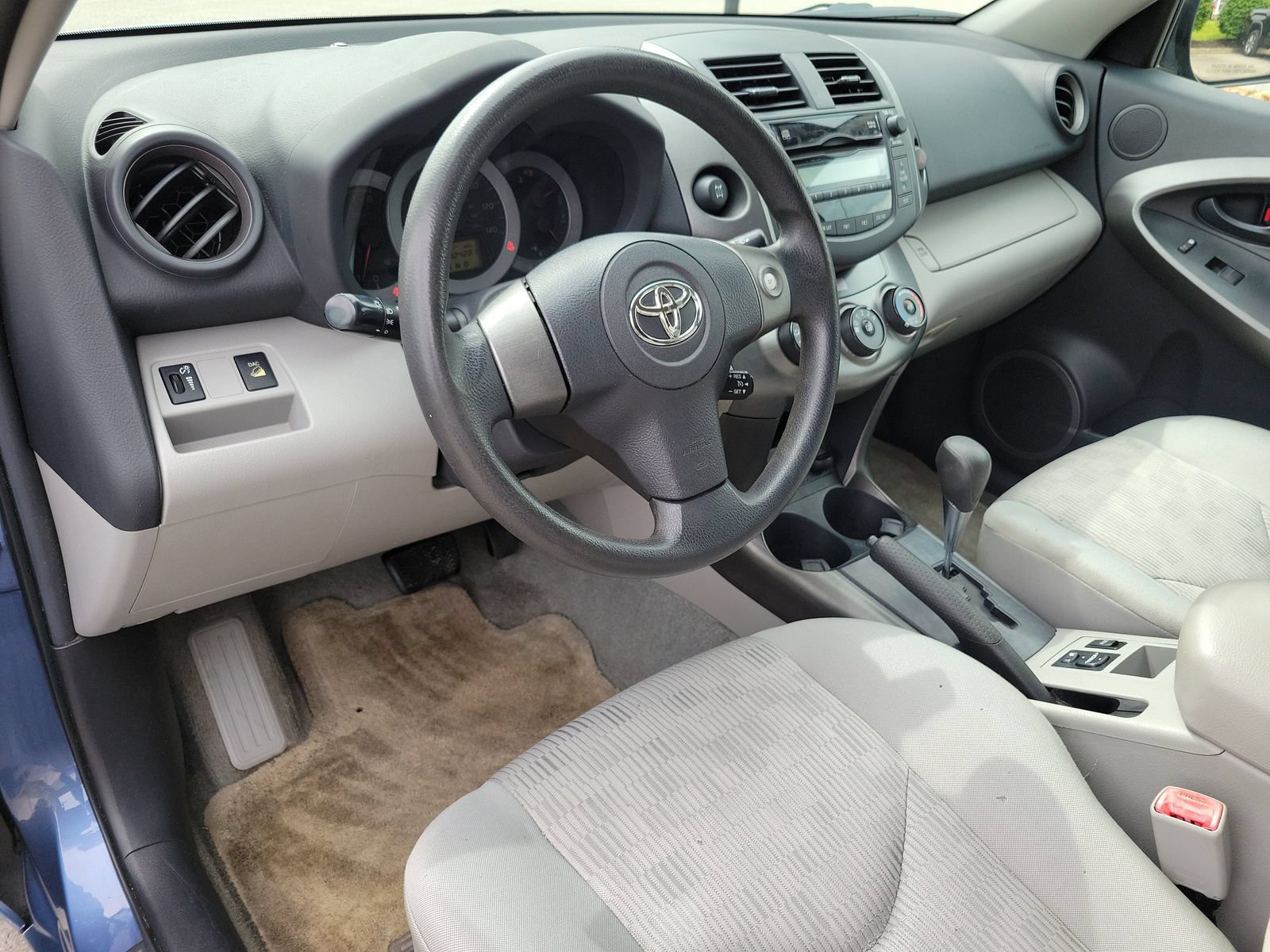 Used 2010 Toyota RAV4 4WD w/ 3rd Row image 14