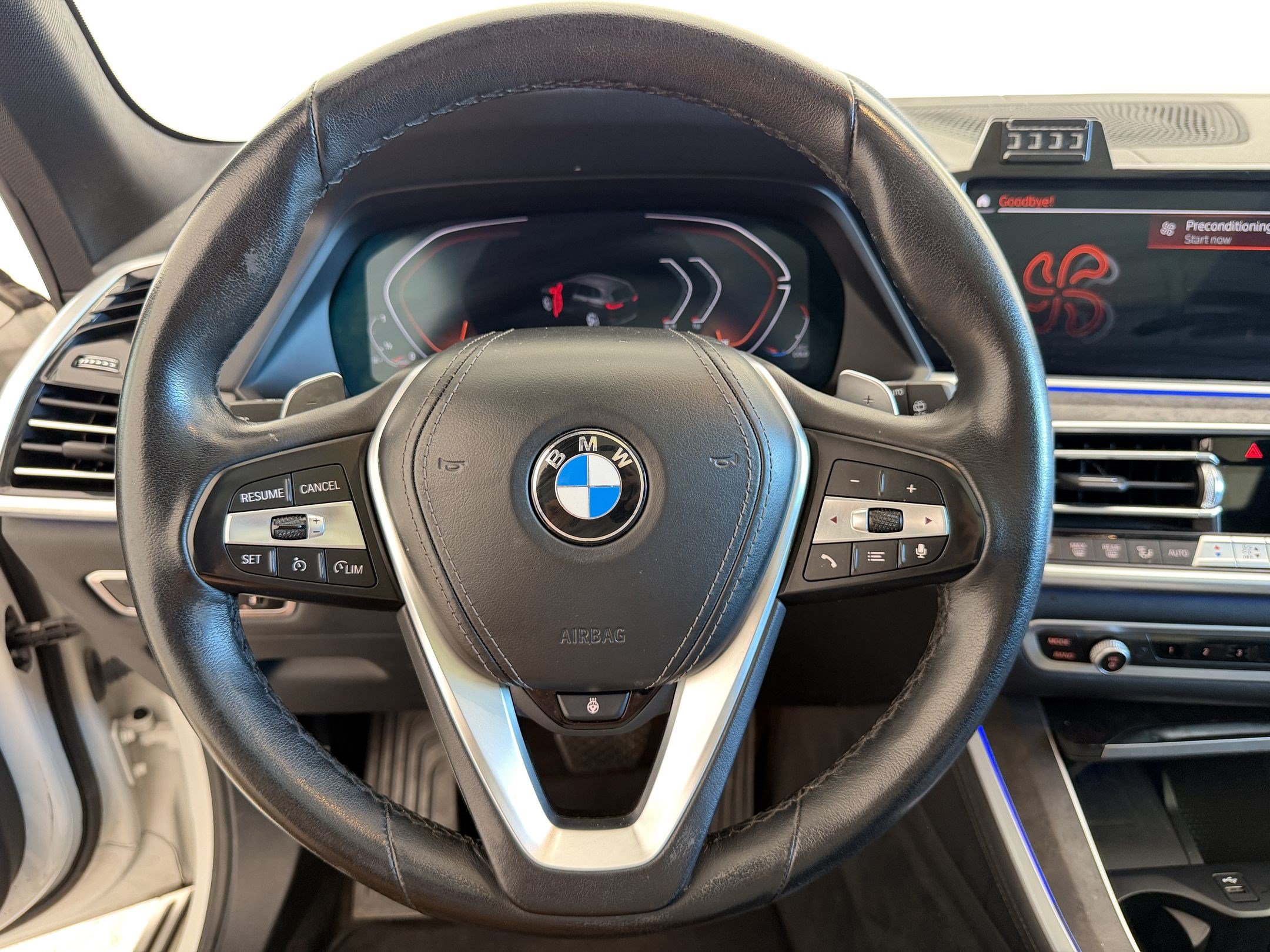 Used 2023 BMW X5 xDrive40i w/ Premium Package AWD/4WD image 11