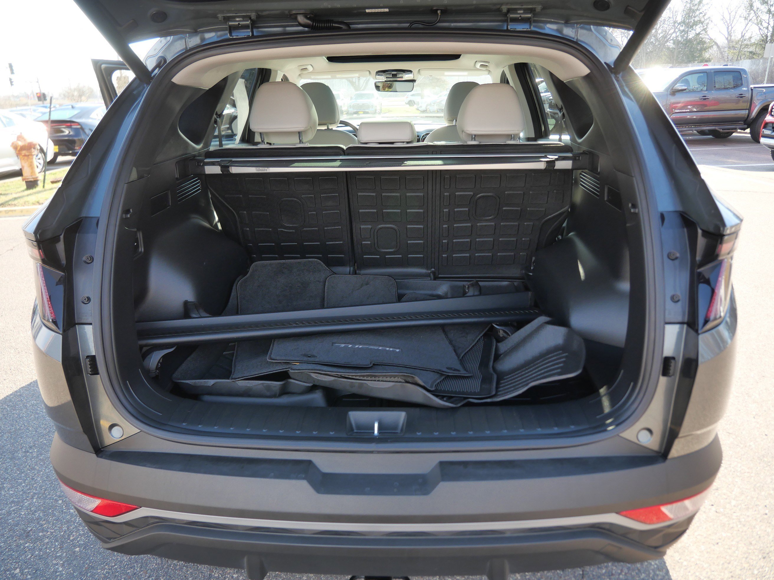 Used 2024 Hyundai Tucson SEL image 18