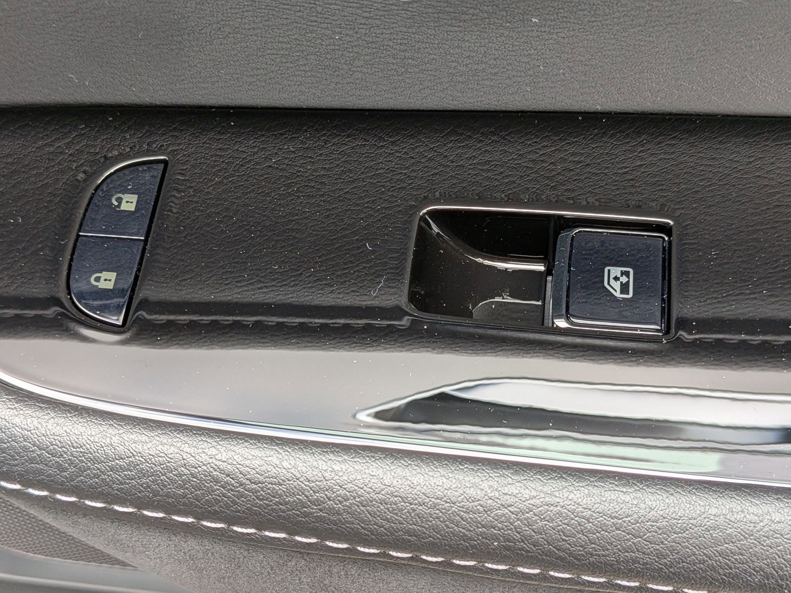 New 2026 INFINITI QX80 Luxe w/ Cargo Package image 37