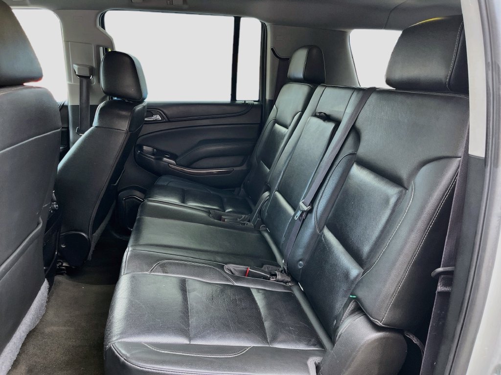 Used 2017 GMC Yukon XL SLT AWD/4WD image 25