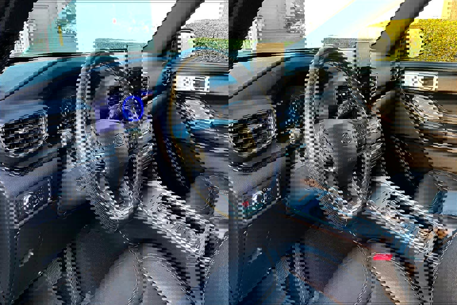 Used 2020 Ford Explorer ST w/ ST Street Pack image 18