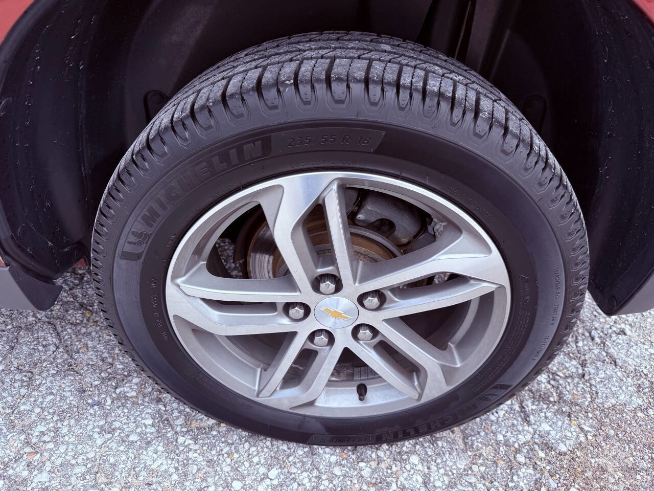 Used 2016 Chevrolet Equinox LTZ w/ Enhanced Convenience Package image 31