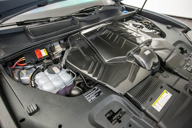 Used 2022 Lamborghini Urus image 47