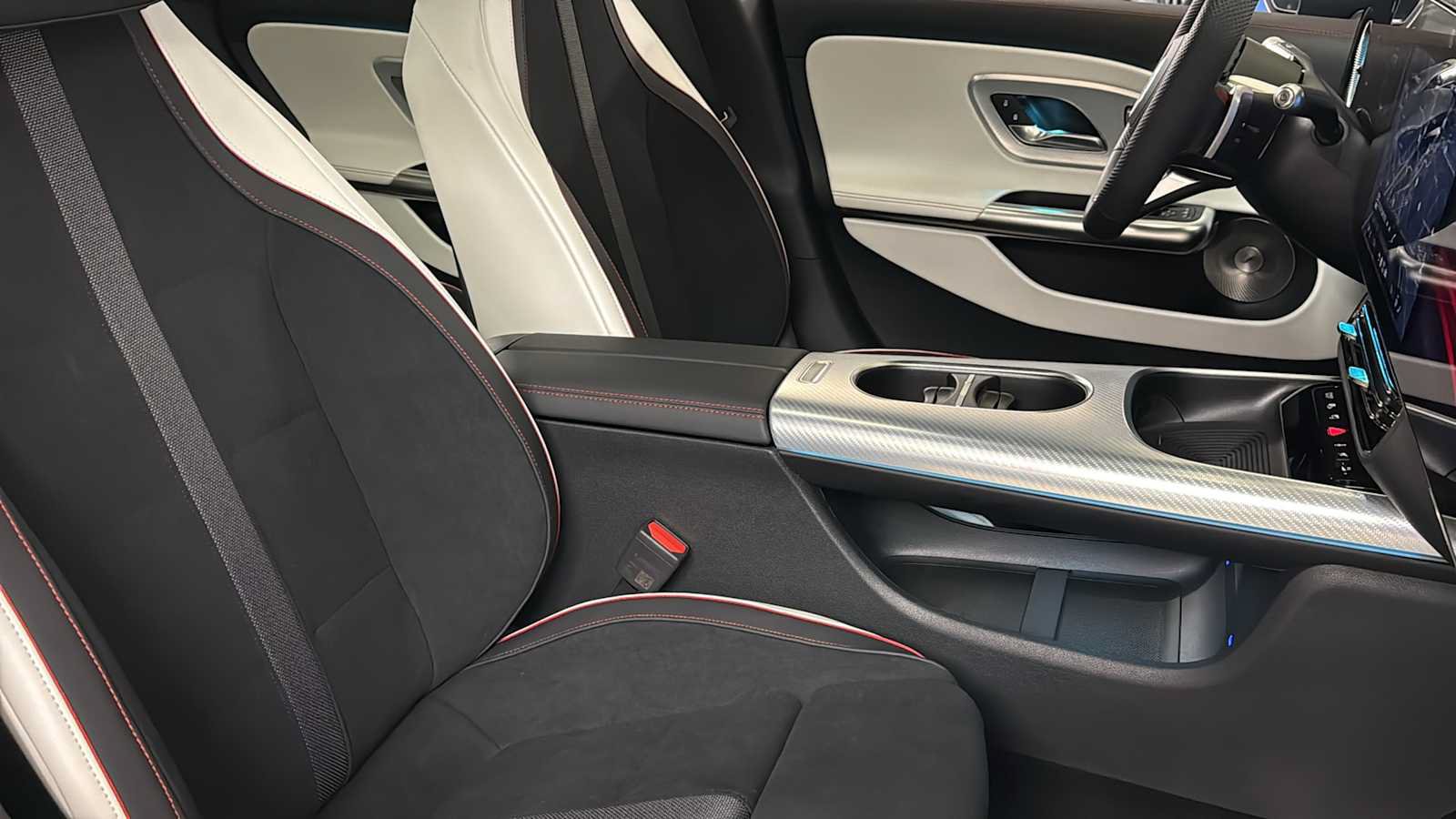 New 2027 Mercedes-Benz CLA 350 image 38