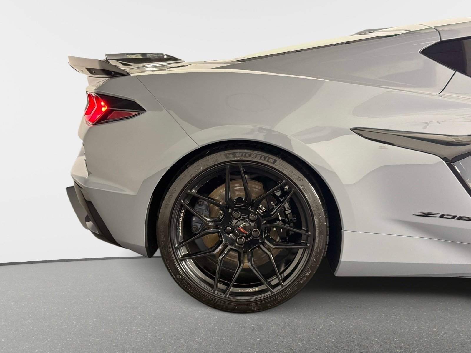 Used 2025 Chevrolet Corvette Z06 w/ Battery Protection Package image 19