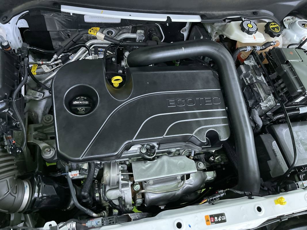 Used 2024 Chevrolet Equinox LS image 29