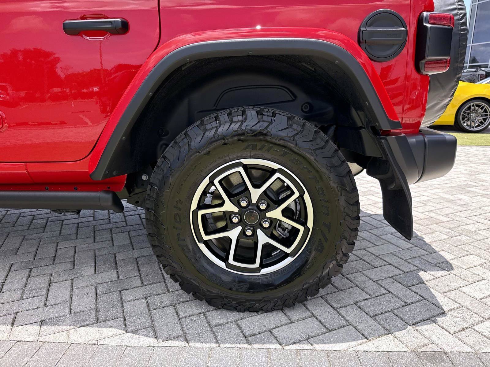 Used 2026 Jeep Wrangler Unlimited Rubicon AWD/4WD image 10