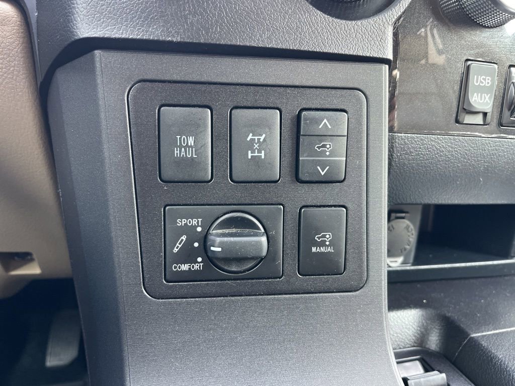 Used 2018 Toyota Sequoia Platinum image 17