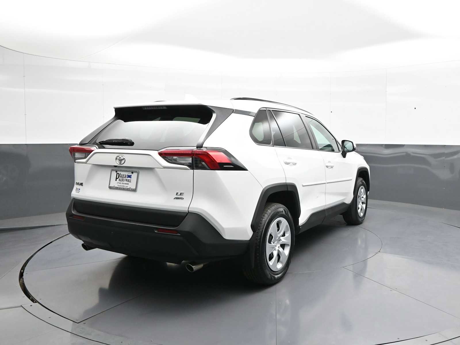 Used 2019 Toyota RAV4 LE w/ All Weather Liner Package AWD/4WD image 6
