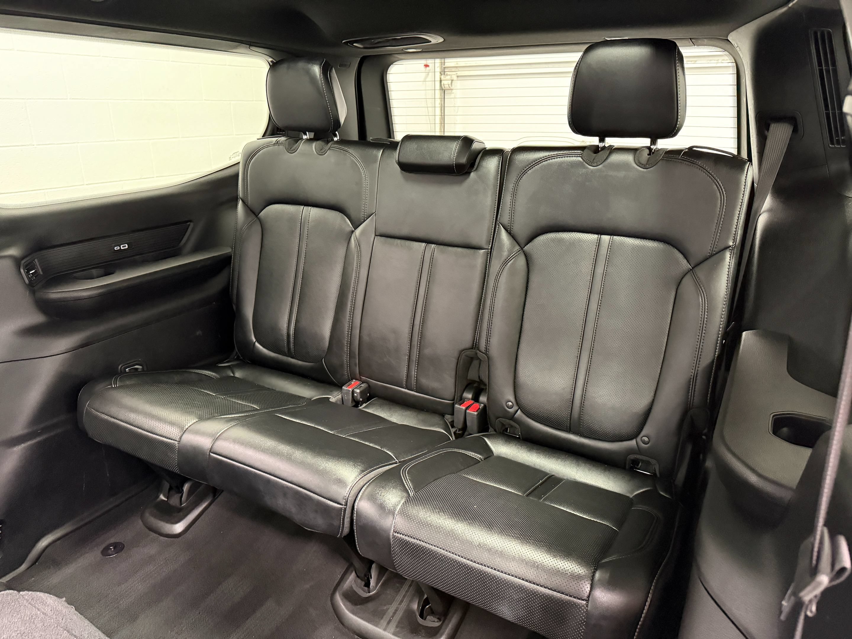 Used 2024 Jeep Wagoneer Series II AWD/4WD image 15