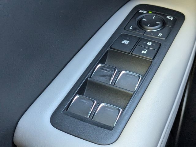 Used 2019 Lexus RX 350 AWD image 25