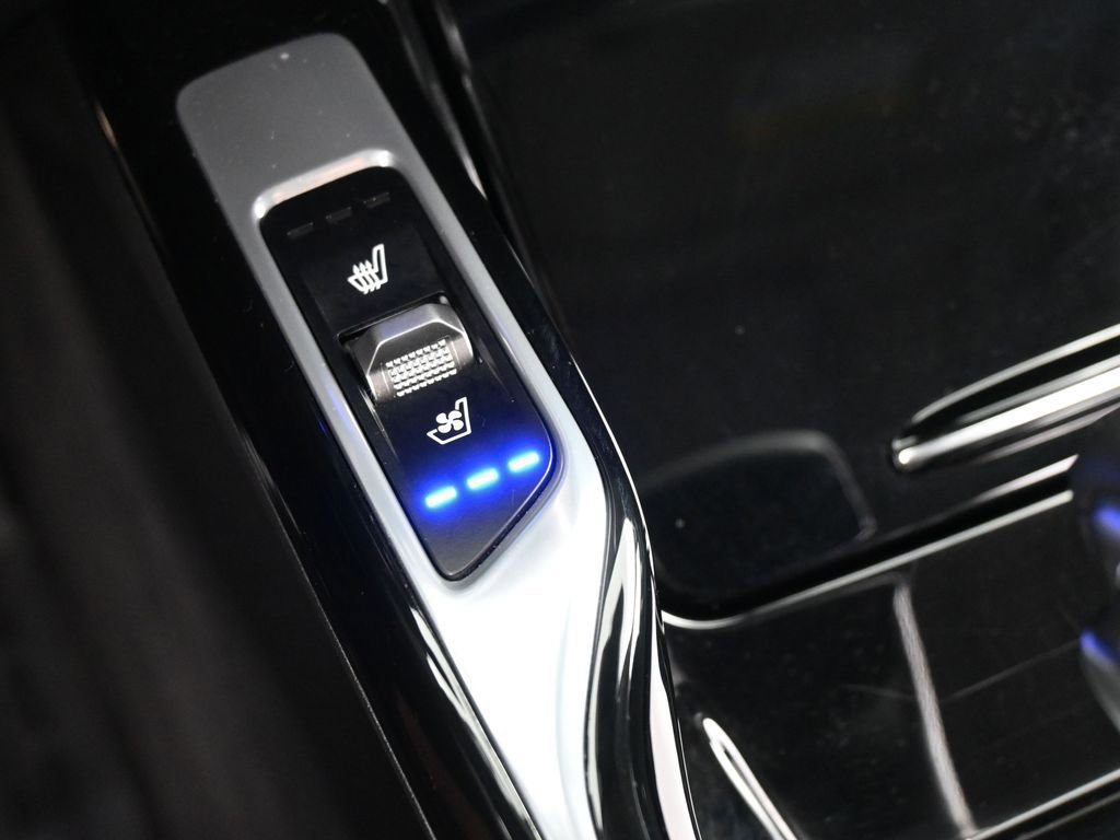 Used 2023 Kia Sorento SX AWD/4WD image 34