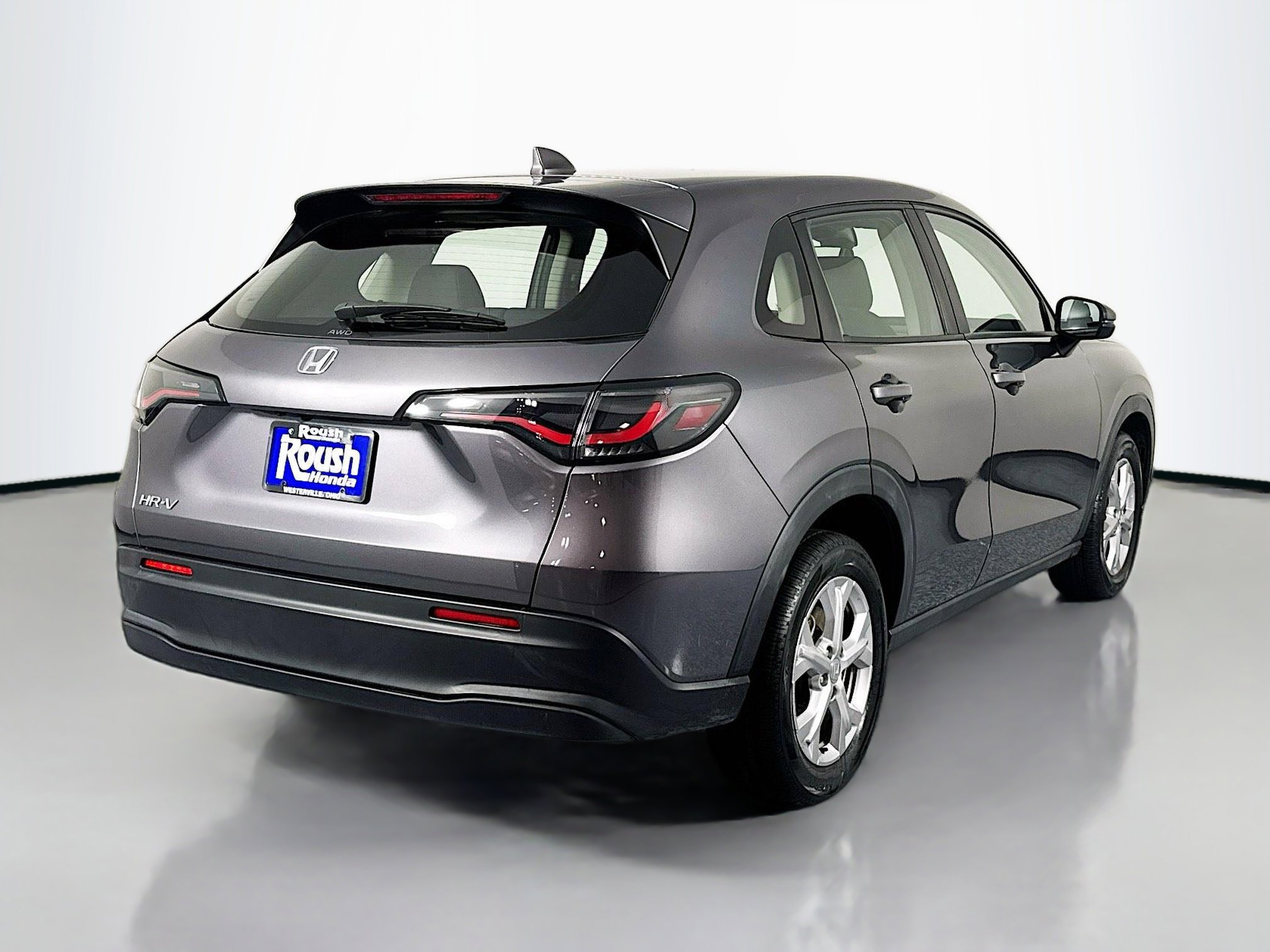 Certified 2023 Honda HR-V LX image 5