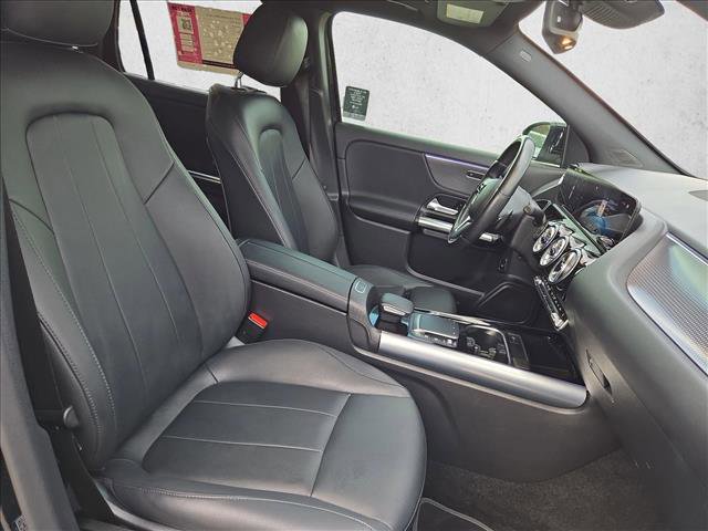 Used 2022 Mercedes-Benz GLA 250 4MATIC image 22