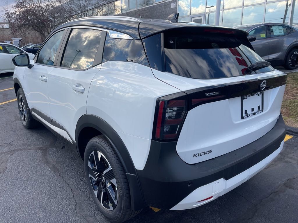 New 2026 Nissan Kicks SV w/ SV Premium Package image 3