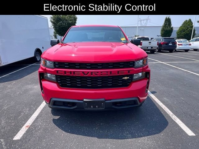 Used 2019 Chevrolet Silverado 1500 Custom w/ Custom Convenience Package AWD/4WD image 8
