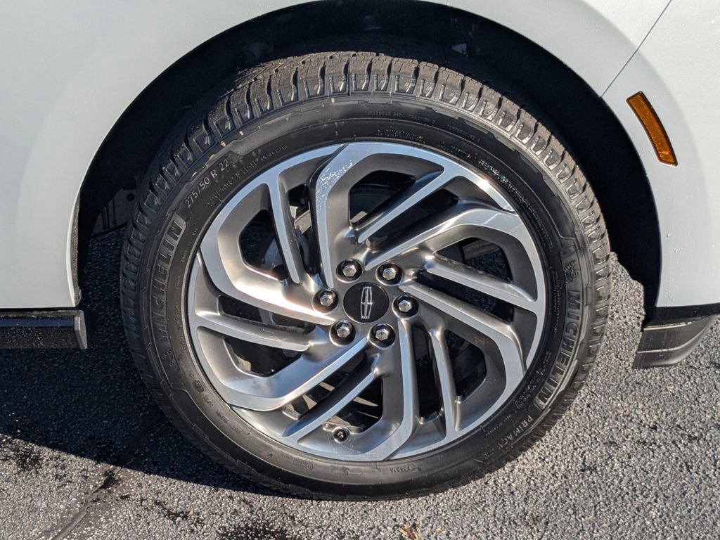 New 2026 Lincoln Navigator Reserve image 11