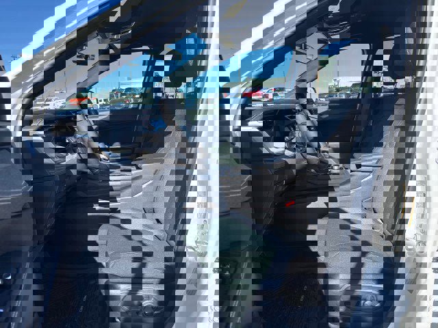 Used 2026 Jeep Cherokee Laredo AWD/4WD image 11