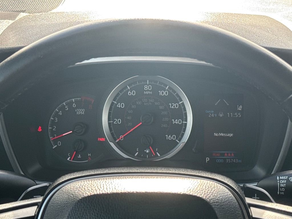 Used 2021 Toyota Corolla SE image 16