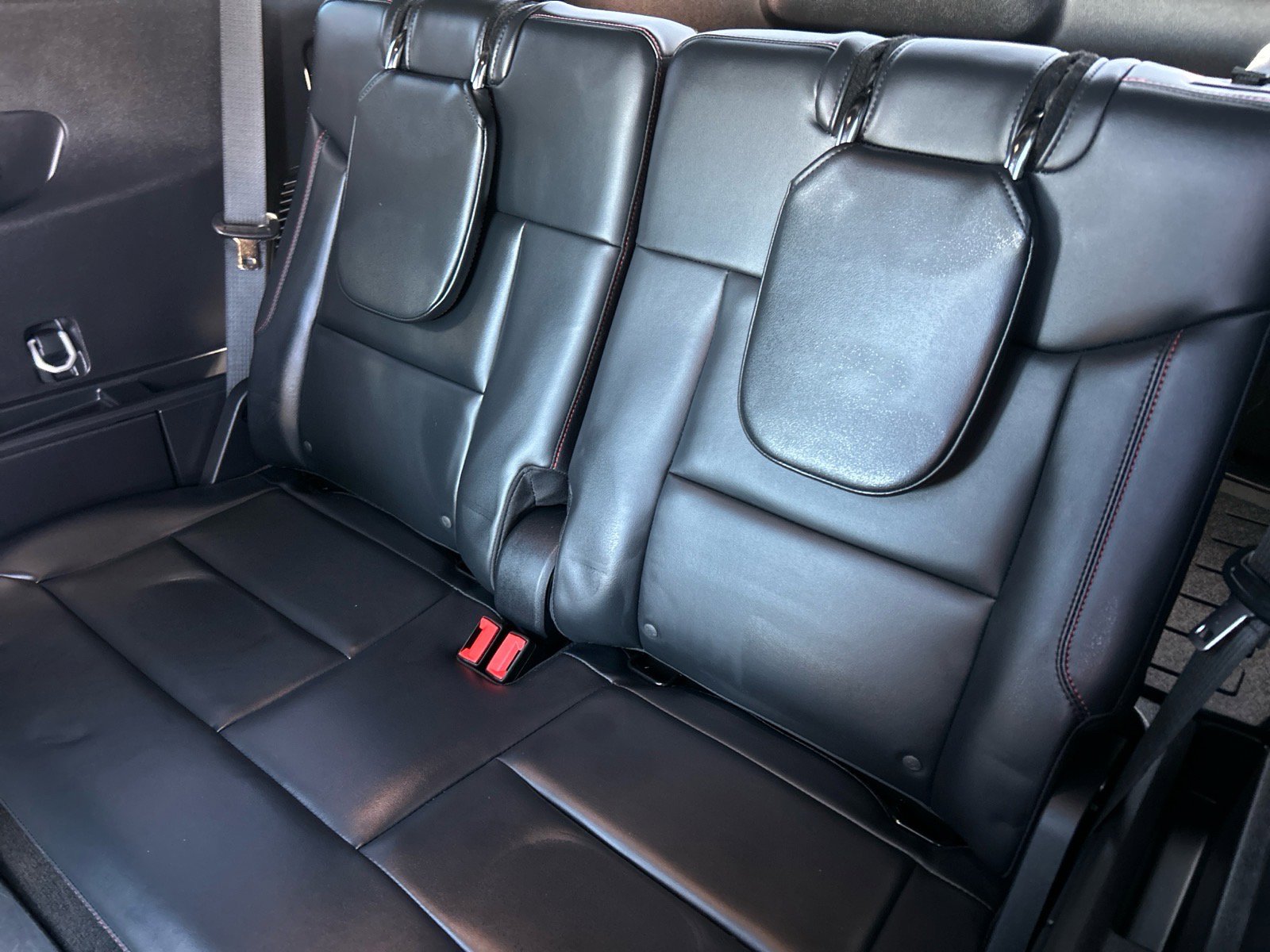 Certified 2025 Ford Explorer ST AWD/4WD image 13