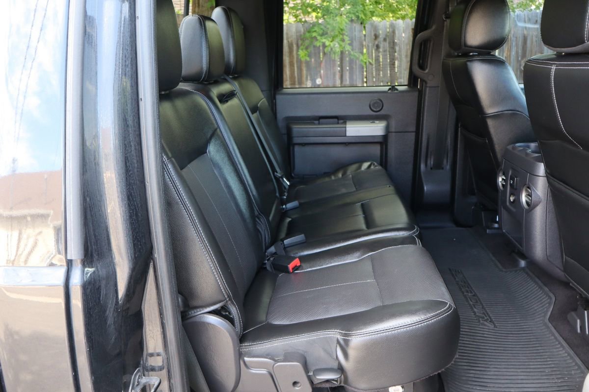 Used 2015 Ford F250 Lariat w/ Lariat Ultimate Package AWD/4WD image 22