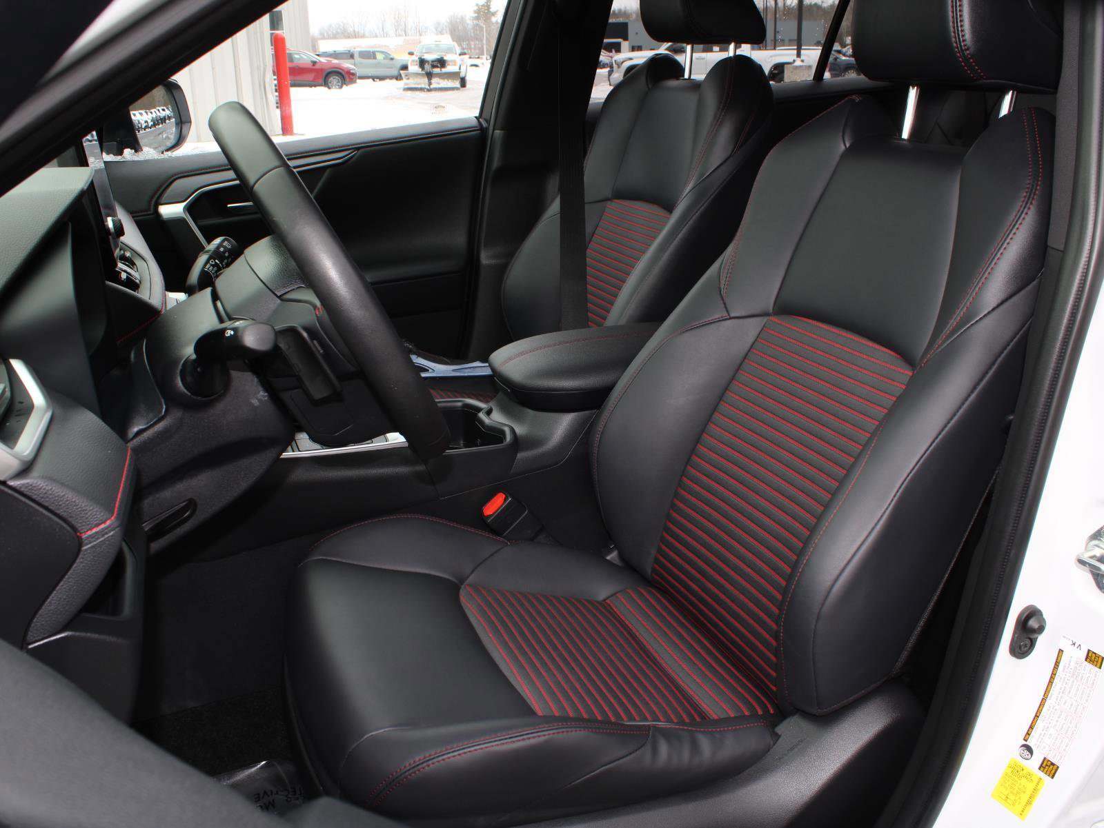Used 2023 Toyota RAV4 XSE w/ Weather Package AWD/4WD image 17