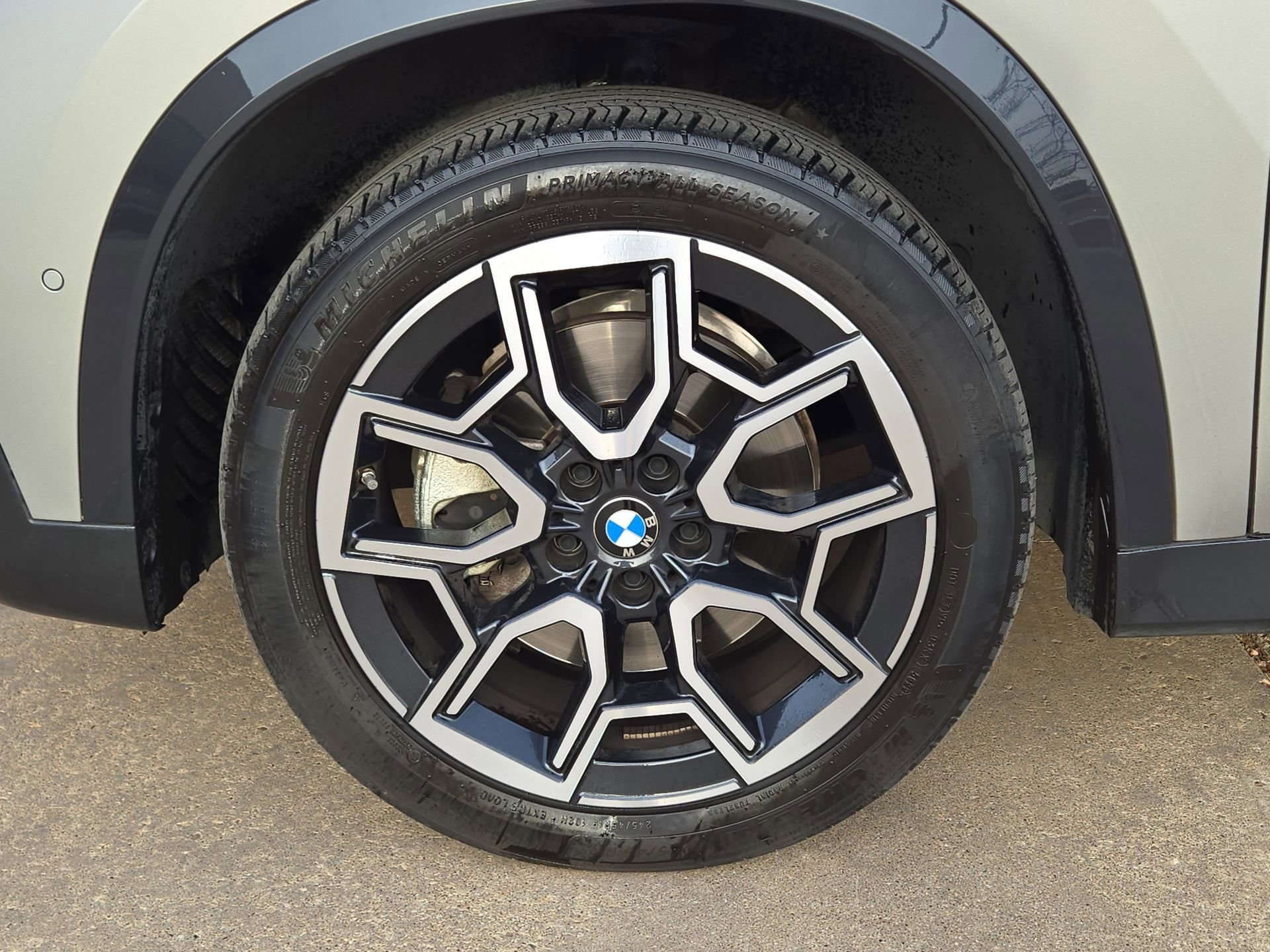 Used 2023 BMW X1 xDrive28i w/ Premium Package AWD/4WD image 11