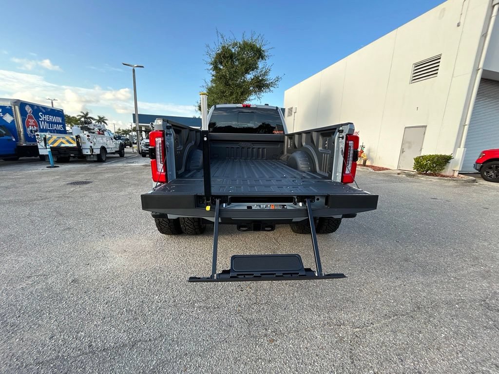 New 2026 Ford F350 Platinum AWD/4WD image 33
