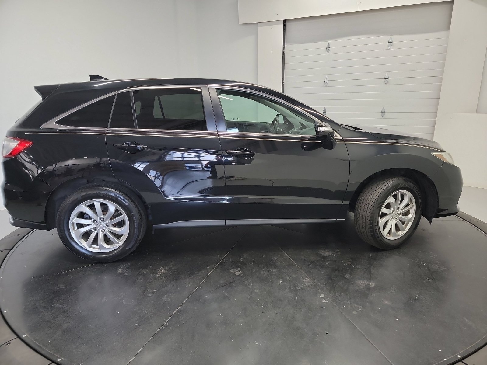 Used 2016 Acura RDX FWD image 11
