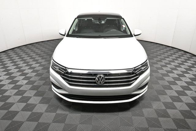 Used 2021 Volkswagen Jetta SE image 32